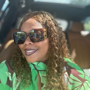 Meet your Posher, Kenyetta